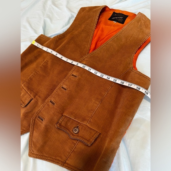 VTG 70’s JCPenney Brown Corduroy suit Vest. Orange Back. Front Pockets. 44L - Picture 3 of 15